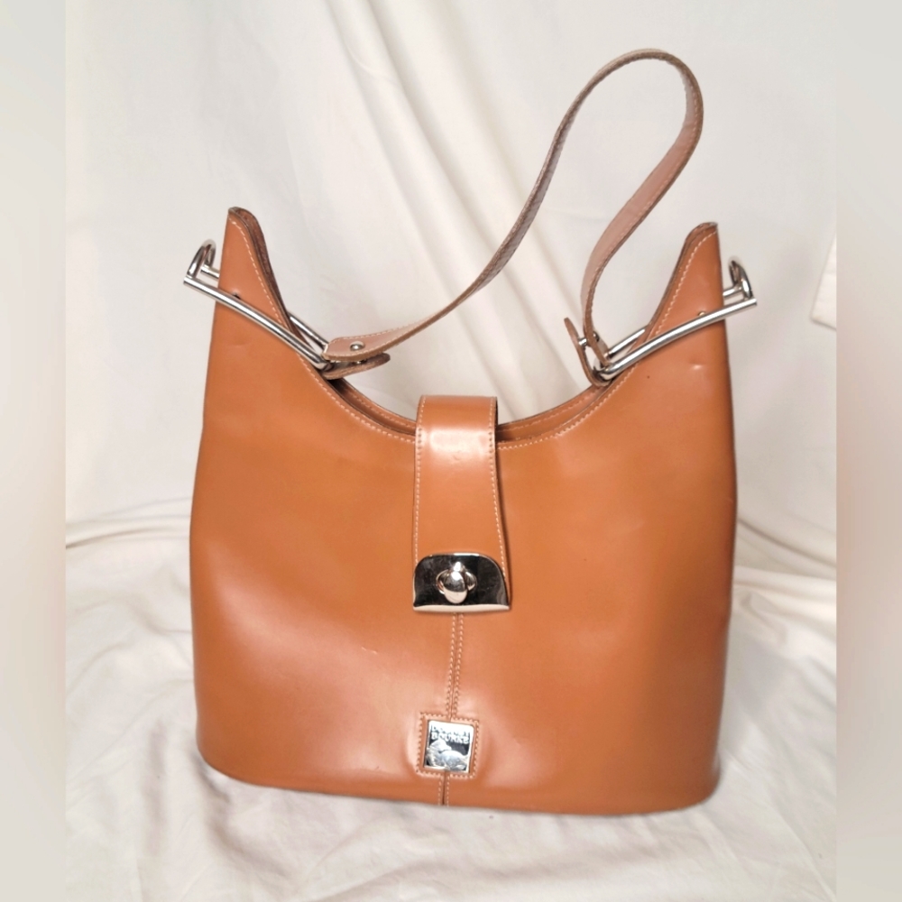 Dooney & Bourke Bucket Bag - flaw